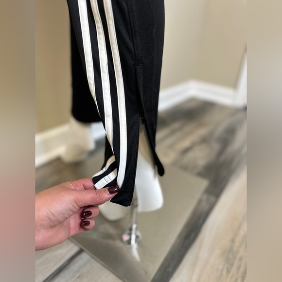 Adidas Set - Picture 13 of 14